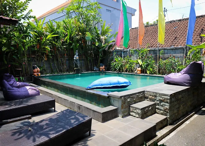 Хостел The Wayan House